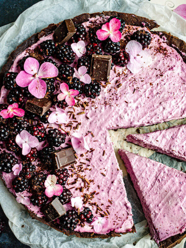 Blackberry Tart with Chocolate and Mascarpone