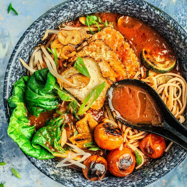 Spicy Tomato Ramen, Vegan