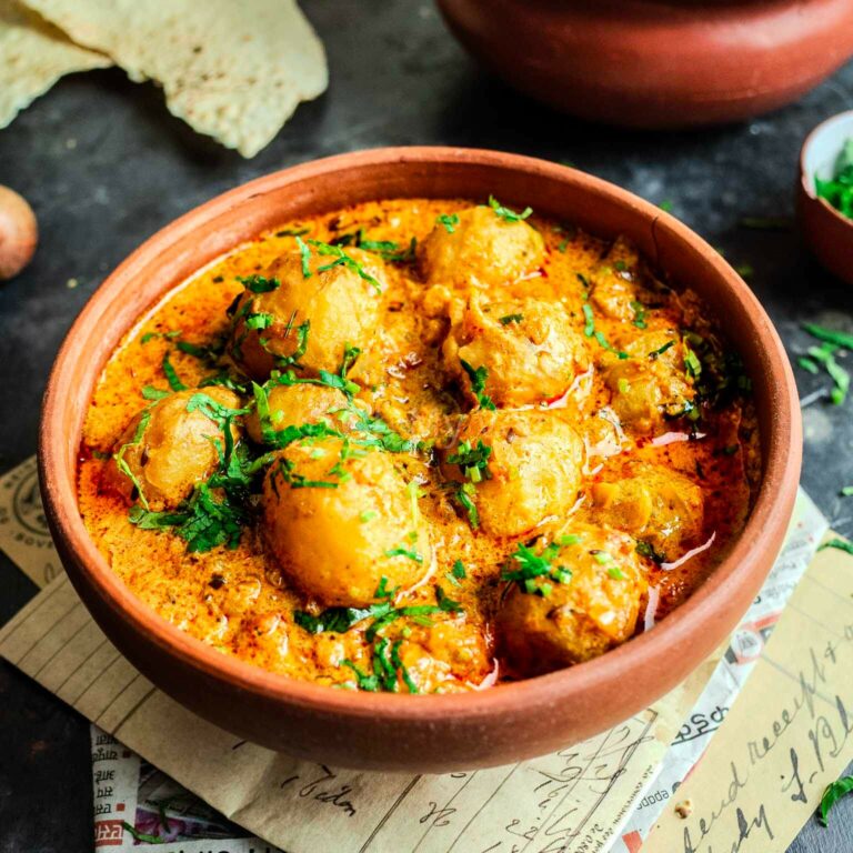 Punjabi Dum Aloo, Indian Restaurant Style Curry