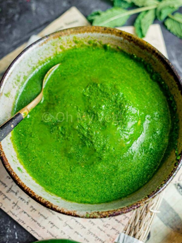 Green Chutney, Indian Hari Chutney for Chaat