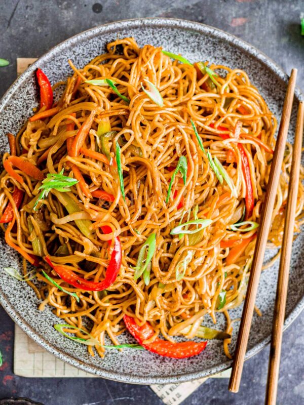 Veg Hakka Noodles, Indo-Chinese