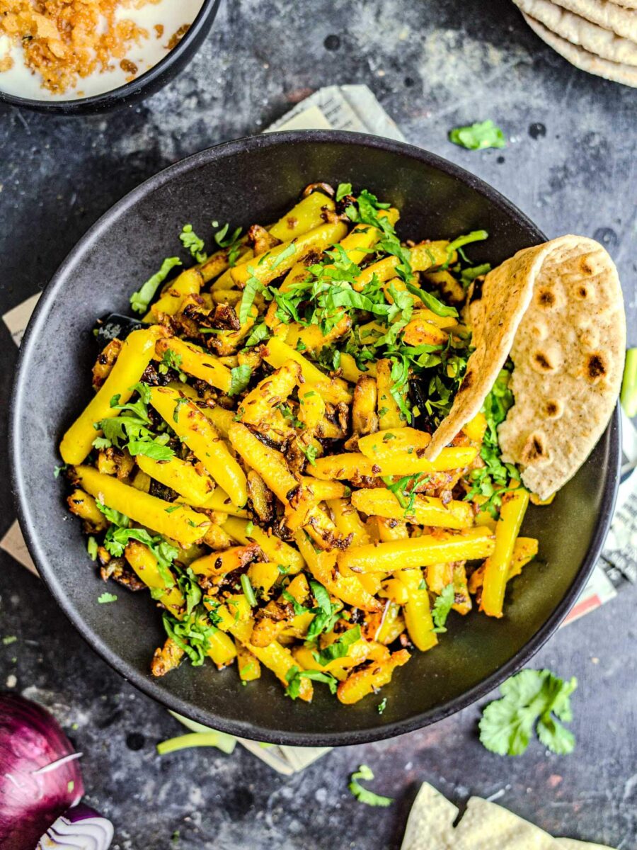 Aloo bhujia sabji with roti.