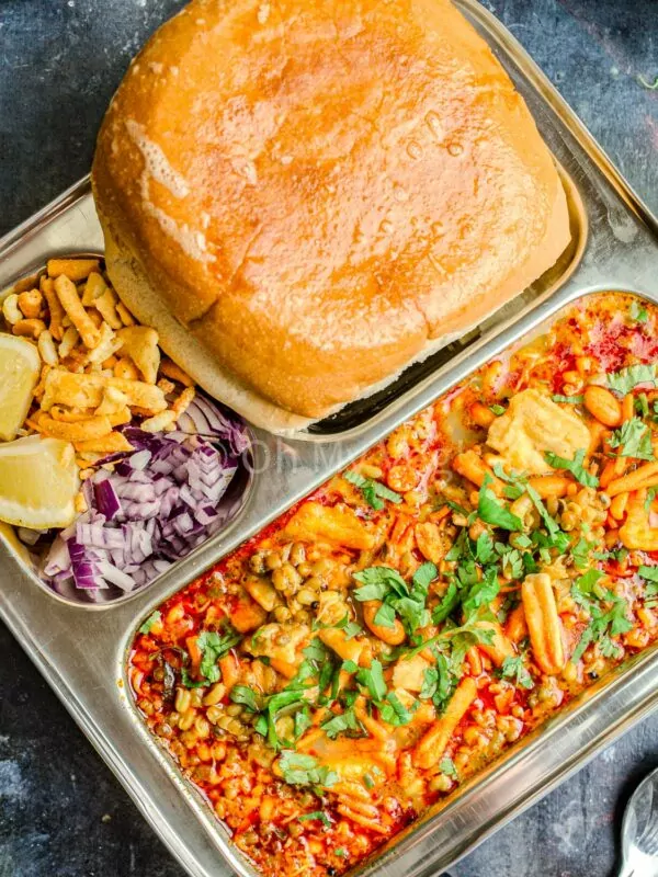 Misal Pav, Maharashtrian Bean Sprout Curry